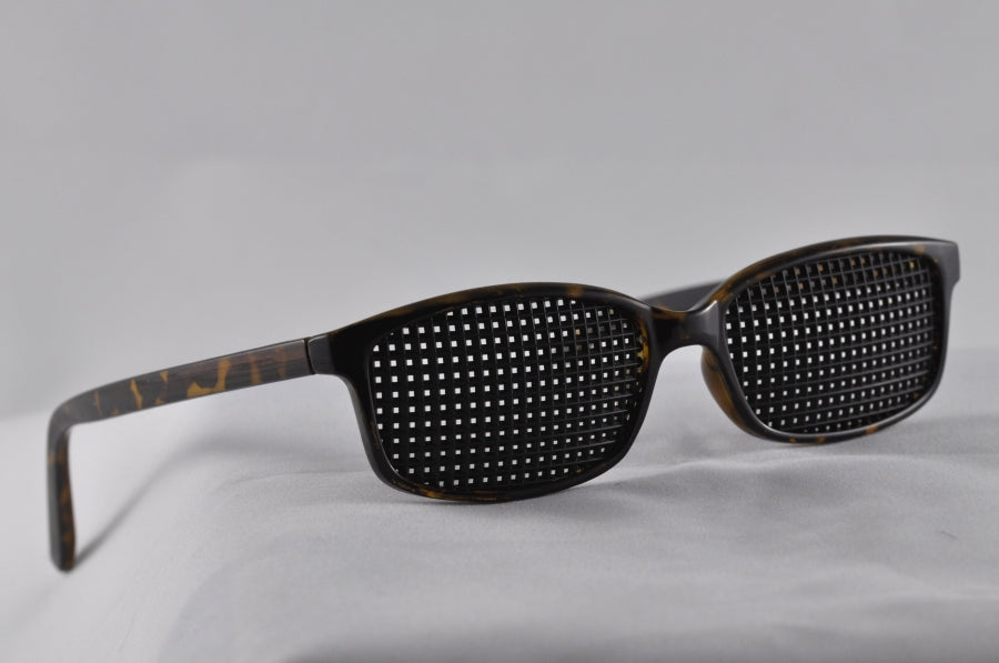 Gafas Piramidales de Pasta - GafasReticulares.com